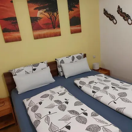 Schwabenstuben Doppelzimmer מיירסבורג